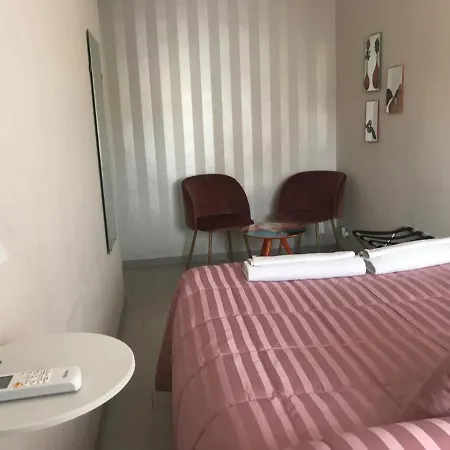 Nocleg ze śniadaniem Luxury Porta Romana *